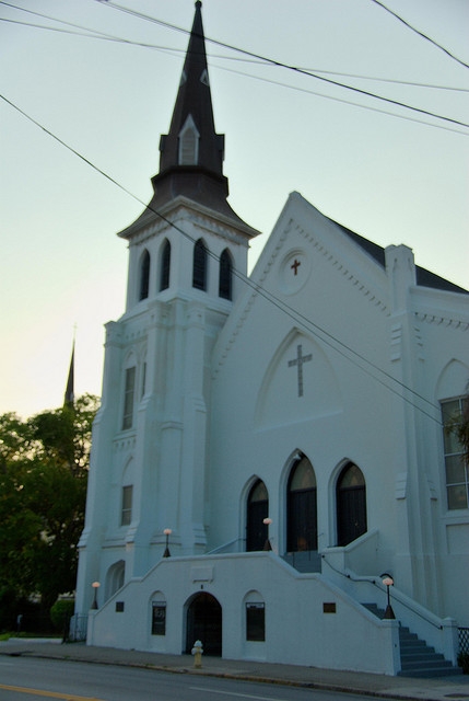 woman-bakes-86-pies-to-comfort-mother-emanuel-church-congregation