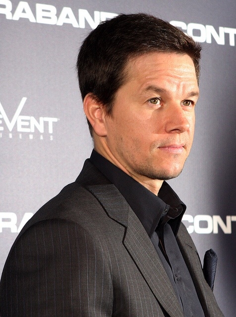 Mark Wahlberg Attends 'Contraband' Movie Premiere