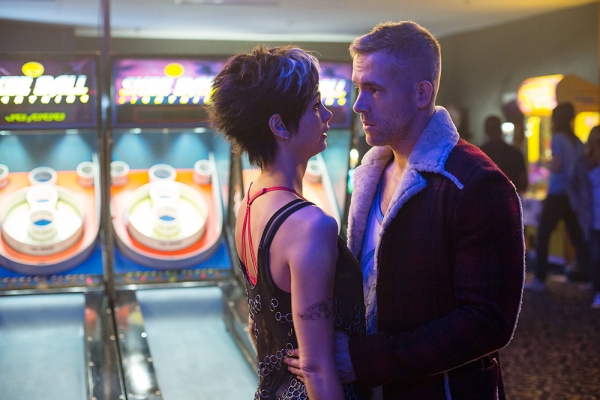 'Deadpool' stars Ryan Reynolds and Morena Baccarin (Photo courtesy of: Empire Magazine)