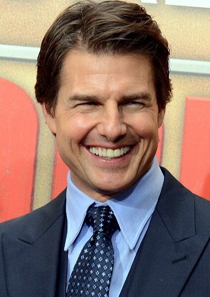 Tom Cruise Attends 'Collateral' Movie Premiere