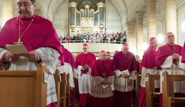 Archbishops faces the challenge of rebuilding the church in times of crisis 