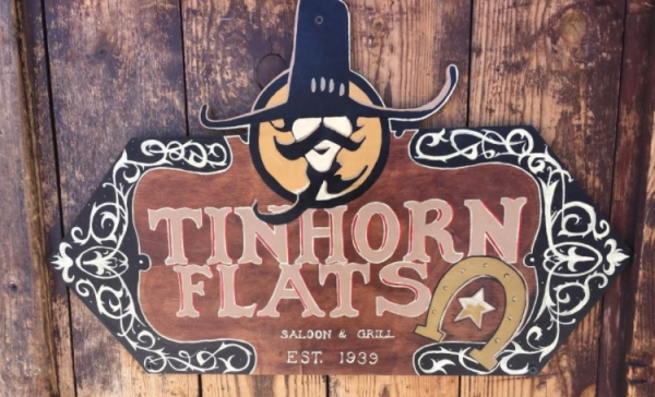 Tinhorn Flats Saloon & Grill