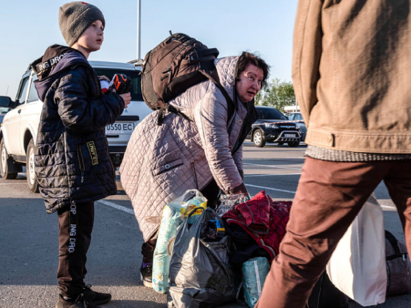 Ukrainian Refugees Resort to Homelessness After Fallout with UK Sponsors