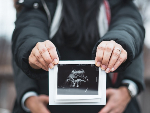 Rhode Island Church 'Materially' Aiding Pregnant Mothers to 'Choose Life'