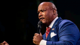 Pro-Trump Pastor Labels LGBT Advocates as &#039;National Security Threat, Urges Execution as Punishmennt for &#039;Treason&#039;