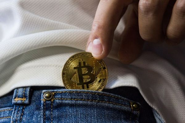 Bitcoin Laundering, Crypto Scam