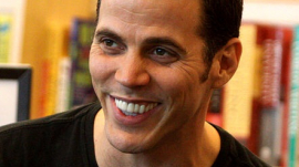 Steve-O Attends Book Signing