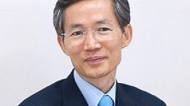 Joshua Choon-Min Kang is the senior pastor