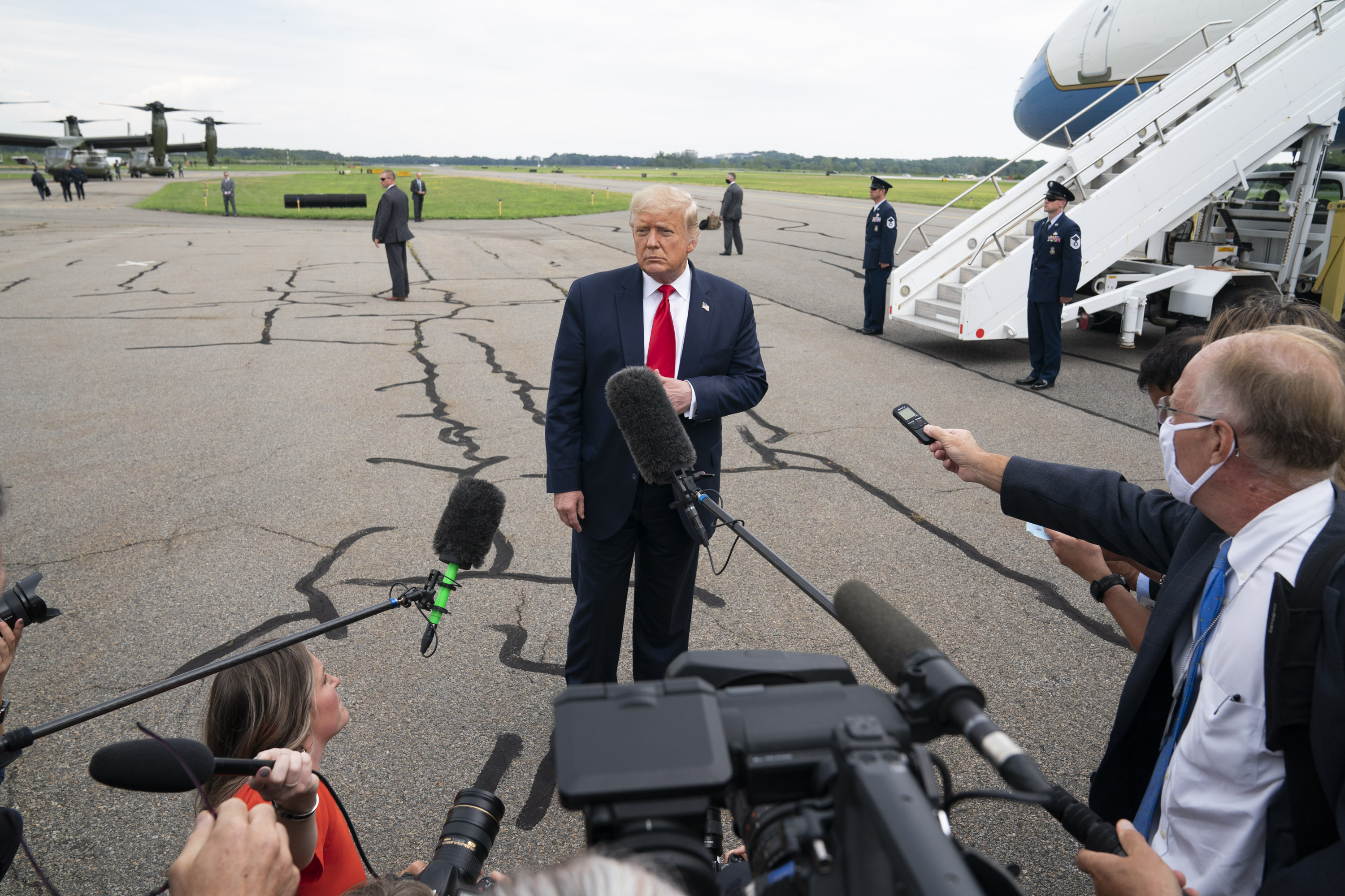 Robert Trump Died at the Age of 71