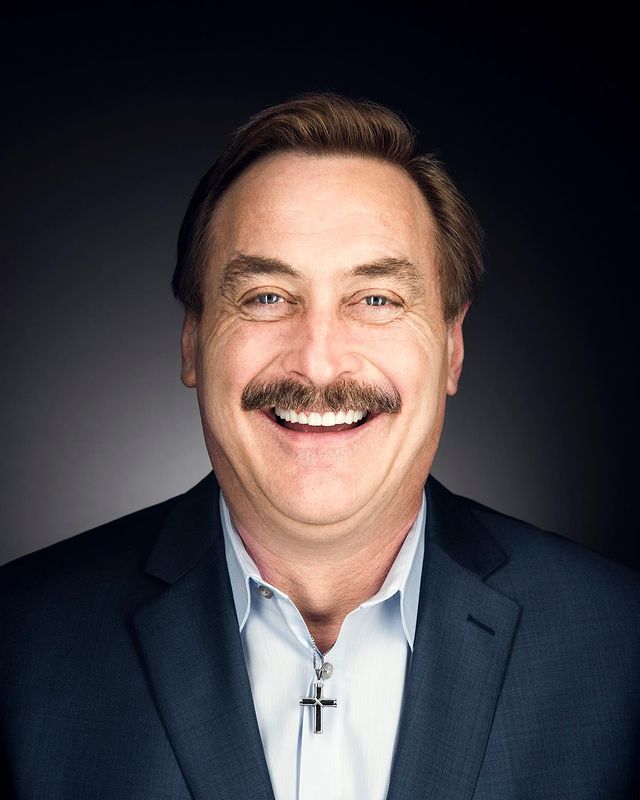 [Image: mypillow-ceo-mike-lindell.jpg]