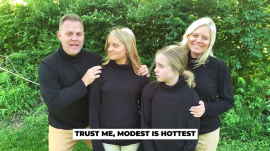 Matthew West and his family in &#034;Modest is Hottest&#034;