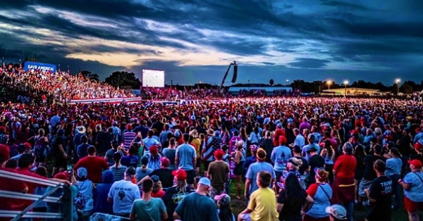 Photo of President Donald Trump's rally in Sarasota, Florida