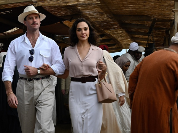 Armie Hammer and Gal Gadot in a scene in "Death on the Nile"