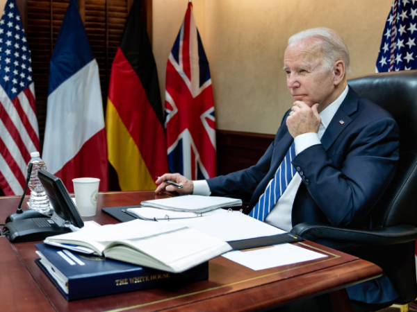 Biden Finally Bans All Imports of Russian Oil Because of Bad 'News Cycle,' Not Because of Ukraine War
