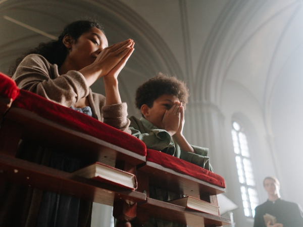 Survey Reveals Parents’ Views Contradicting Their Professed Faith In Christ Turning Kids Away From Christianity